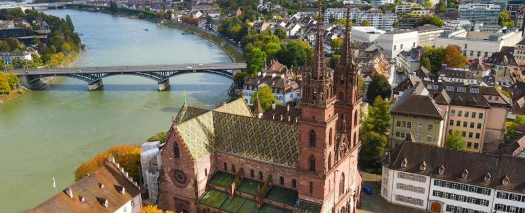 Schweiz Apartment Basel Luaran gambar